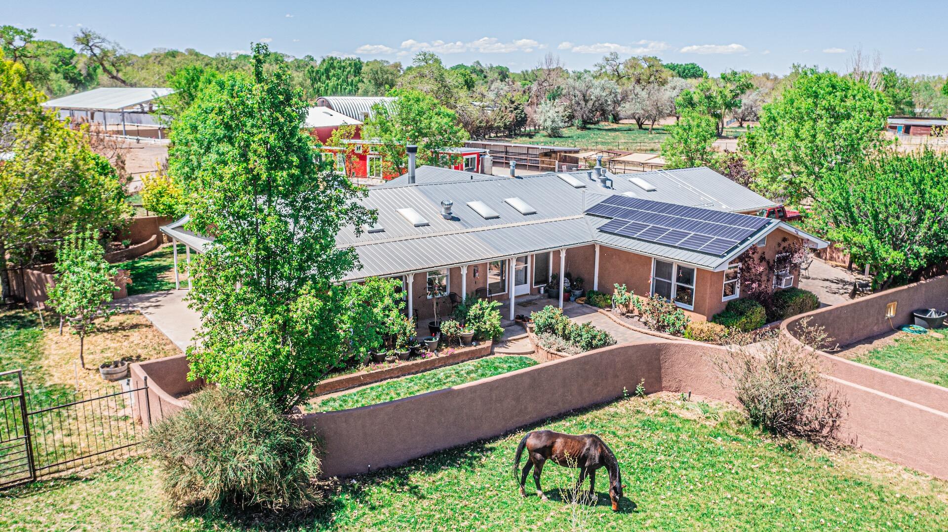 7 WILDWOOD Lane - Main Image