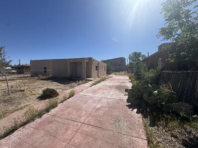 910 Franciscan Street NE, Albuquerque