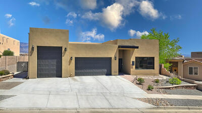 3919 BRYAN Avenue NW, Albuquerque
