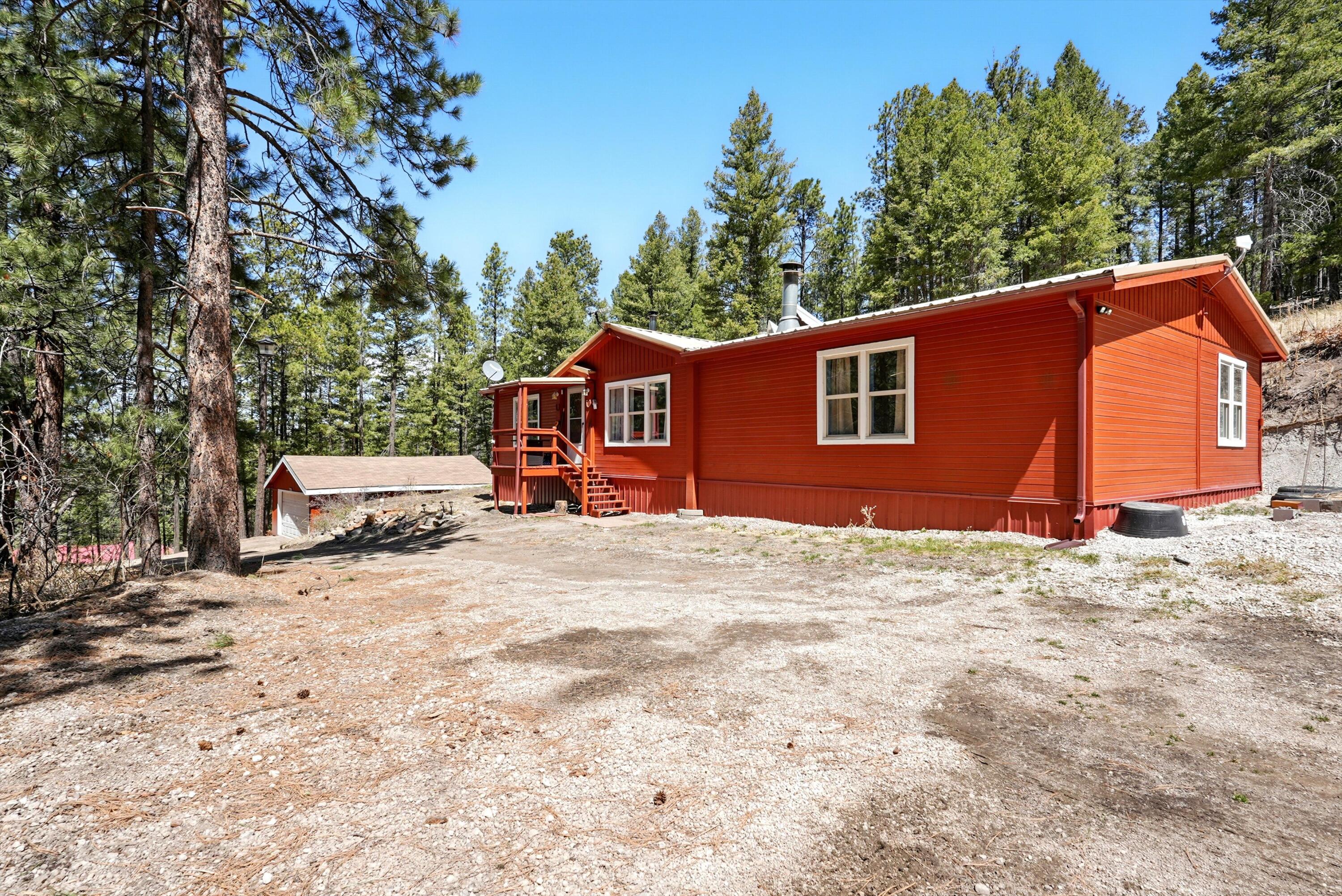1112 LOS GRIEGOS Road - Main Image