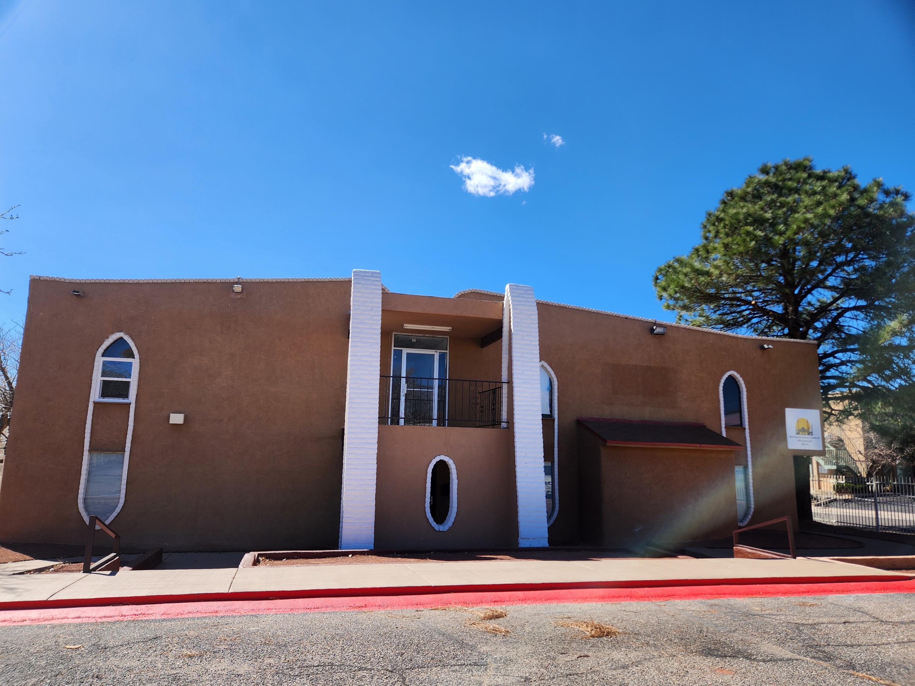 10832 PROSPECT Avenue NE - Main Image