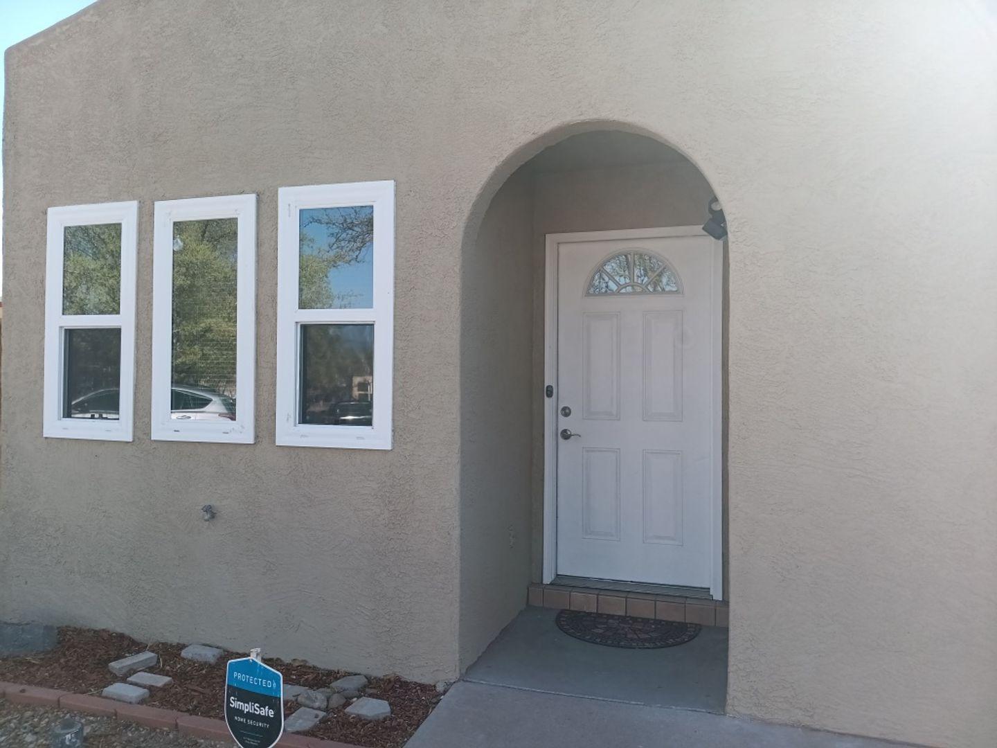 547 Adrian Street SW - Main Image