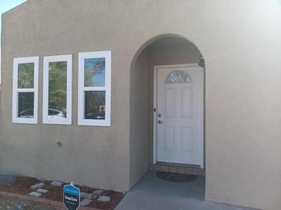 547 Adrian Street SW, Albuquerque