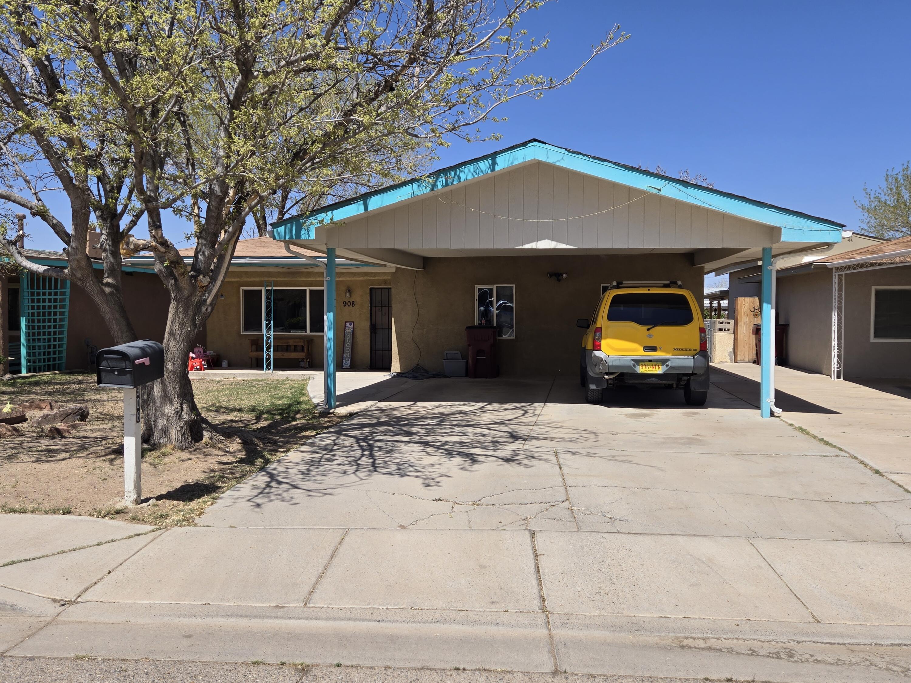 908 W CHAVEZ Avenue - Main Image