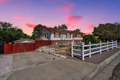 4719 HUNTINGTON Drive NE, Albuquerque