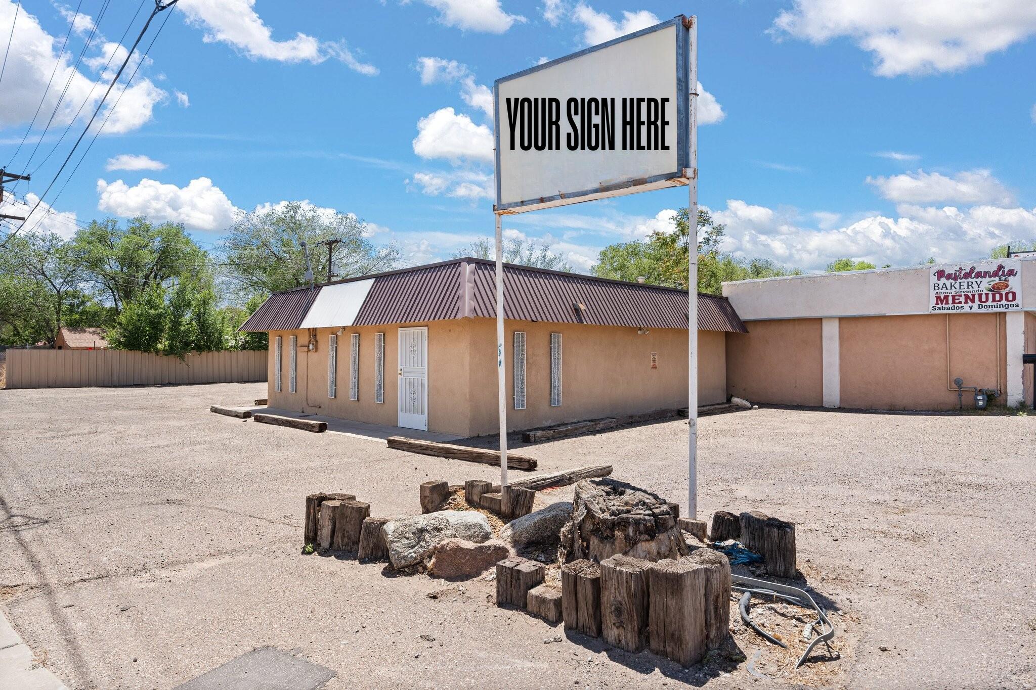 3600 Isleta Boulevard SW - Main Image