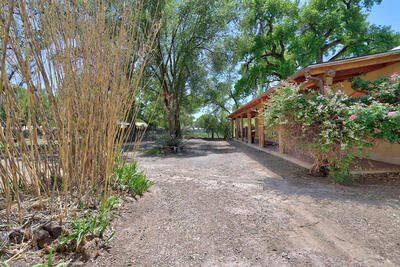 545 & 541 Atrisco Drive NW, Albuquerque 