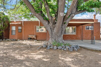 1409 GLORIETA Street NE, Albuquerque