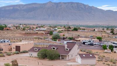1810 EUCALYPTUS Road NE, Rio Rancho