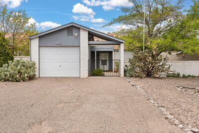 4245 Russel Court NE, Rio Rancho