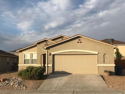 112 Big Sky Avenue, Los Lunas