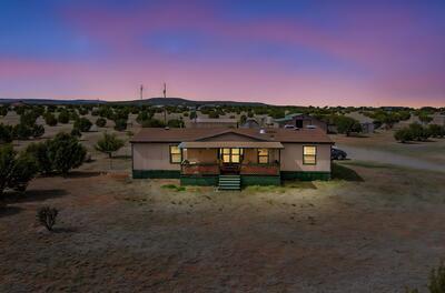 8860 State Hwy 55, Estancia 