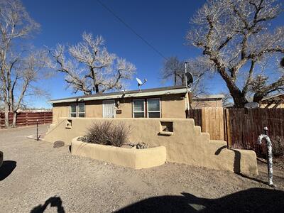 1816 ISLETA Boulevard SW, Albuquerque