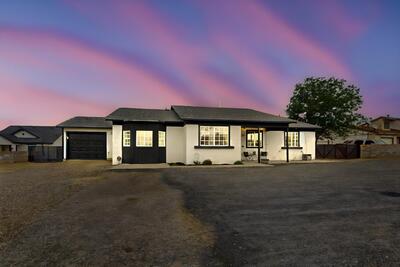 404 PECOS Loop SE, Rio Rancho 