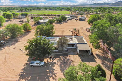 611 CORDOVA Road, Los Lunas 