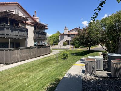 5925 MCKINNEY Drive NE, Albuquerque 