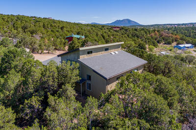 9 IMELDA Court, Tijeras