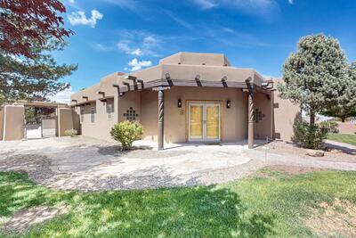4700 Quaker Heights Place NW, Albuquerque 