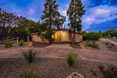 1401 ROMA Avenue NE, Albuquerque