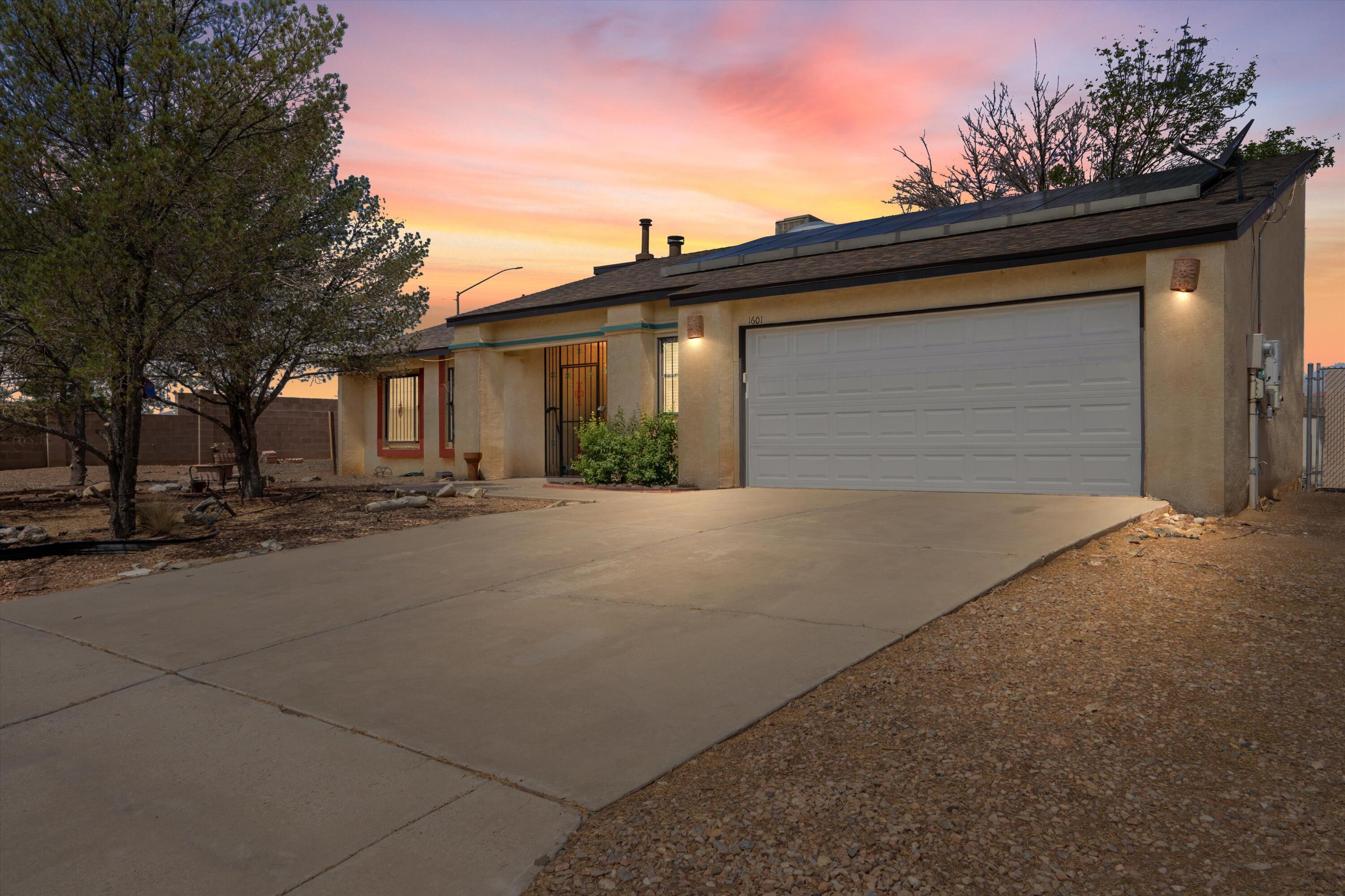 1601 Salt River Court NE - Main Image