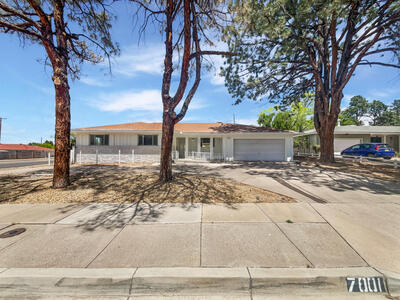 7001 EDWINA Avenue NE, Albuquerque 