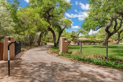 384 CHAPARRAL Lane, Corrales 