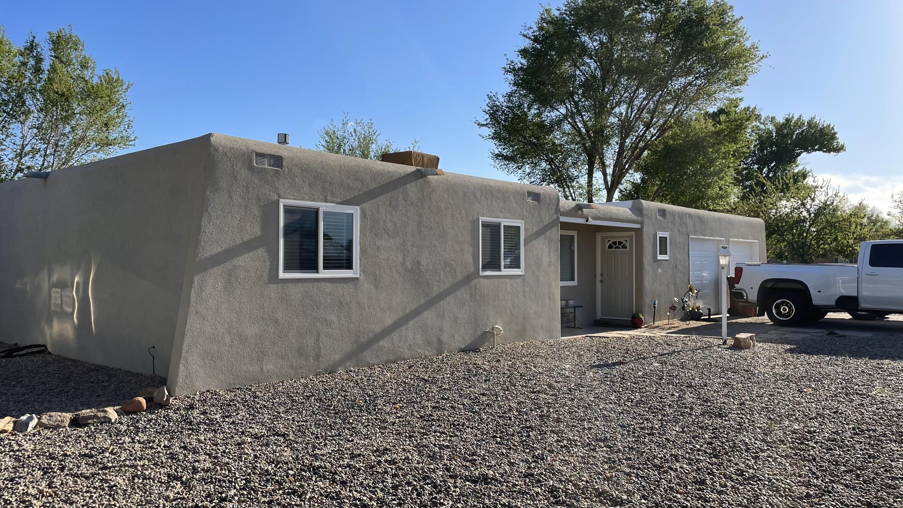 695 VALLE Drive - Main Image