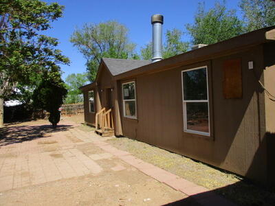 707 MOUNTAIN VIEW Drive, Bernalillo