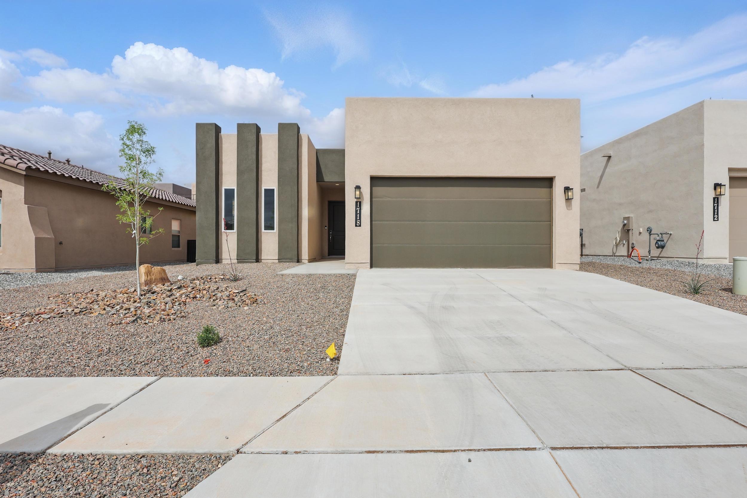 1718 TESORO Loop NW - Main Image