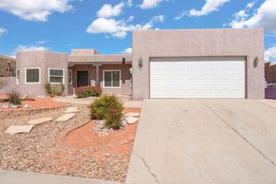 4227 NEW VISTAS Court NW, Albuquerque