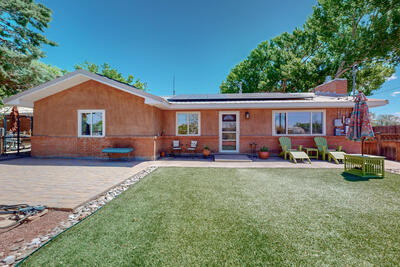 5 HOBBS Road, Peralta 