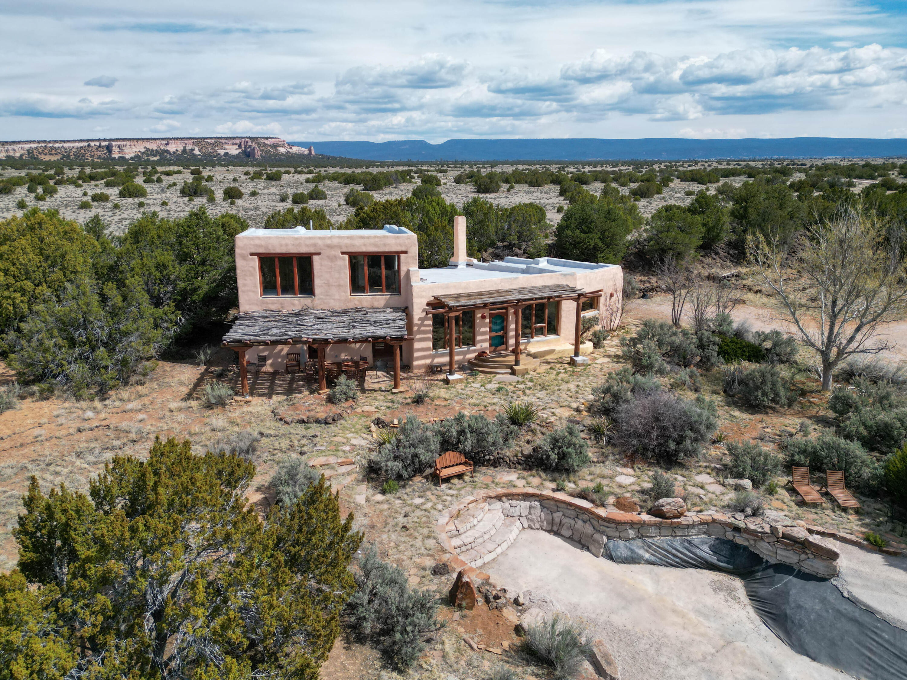 33 KESTREL Road - Main Image