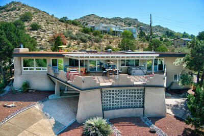 1106 WARM SANDS Drive SE, Albuquerque 