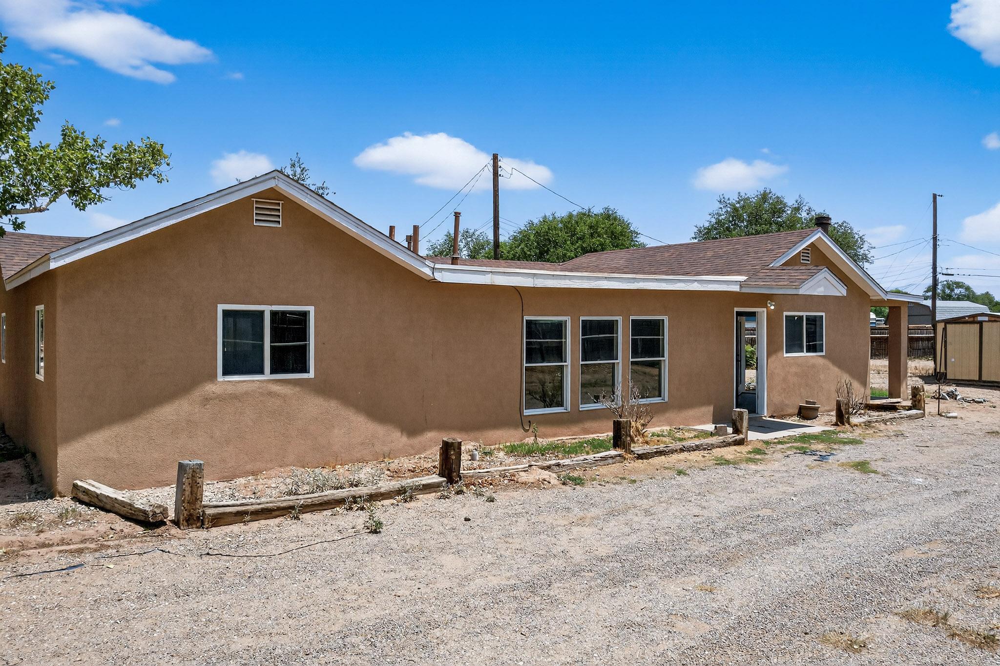 5000 CEDRO Way SW - Main Image