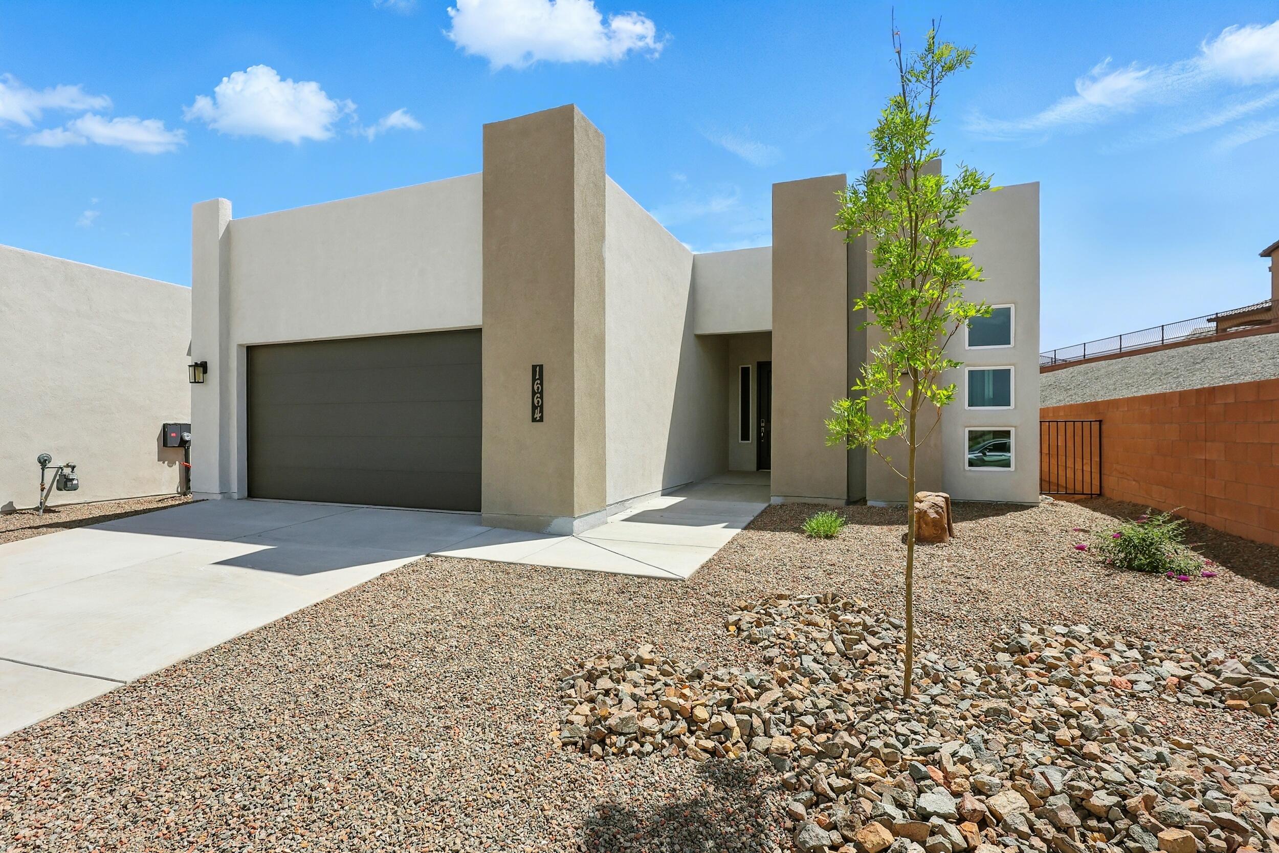 1664 TESORO Loop NW - Main Image