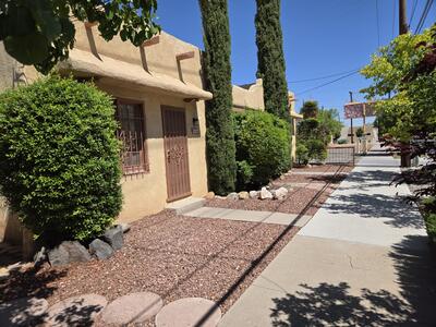 1017-1021 6th Street NW, Albuquerque