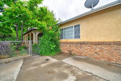 840 GRIEGOS Road NW, Albuquerque 