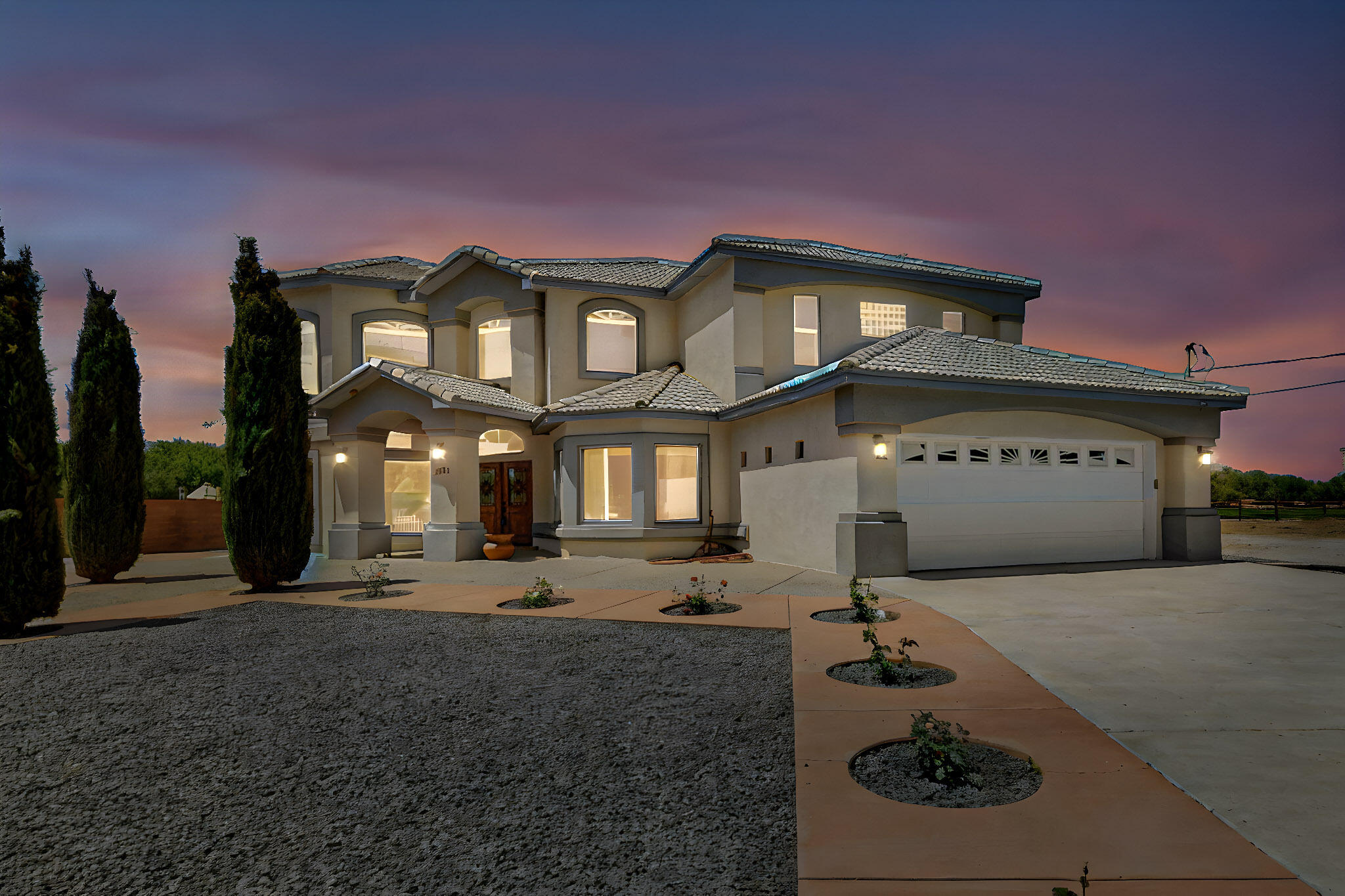 1521 LAKEVIEW Road SW - Main Image