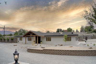 210 Josefita Road NE, Albuquerque 