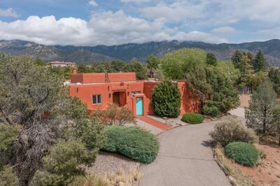 1704 QUAIL RUN Court NE, Albuquerque