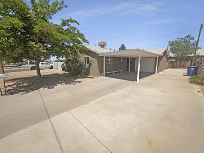 1124 59TH Street NW, Albuquerque