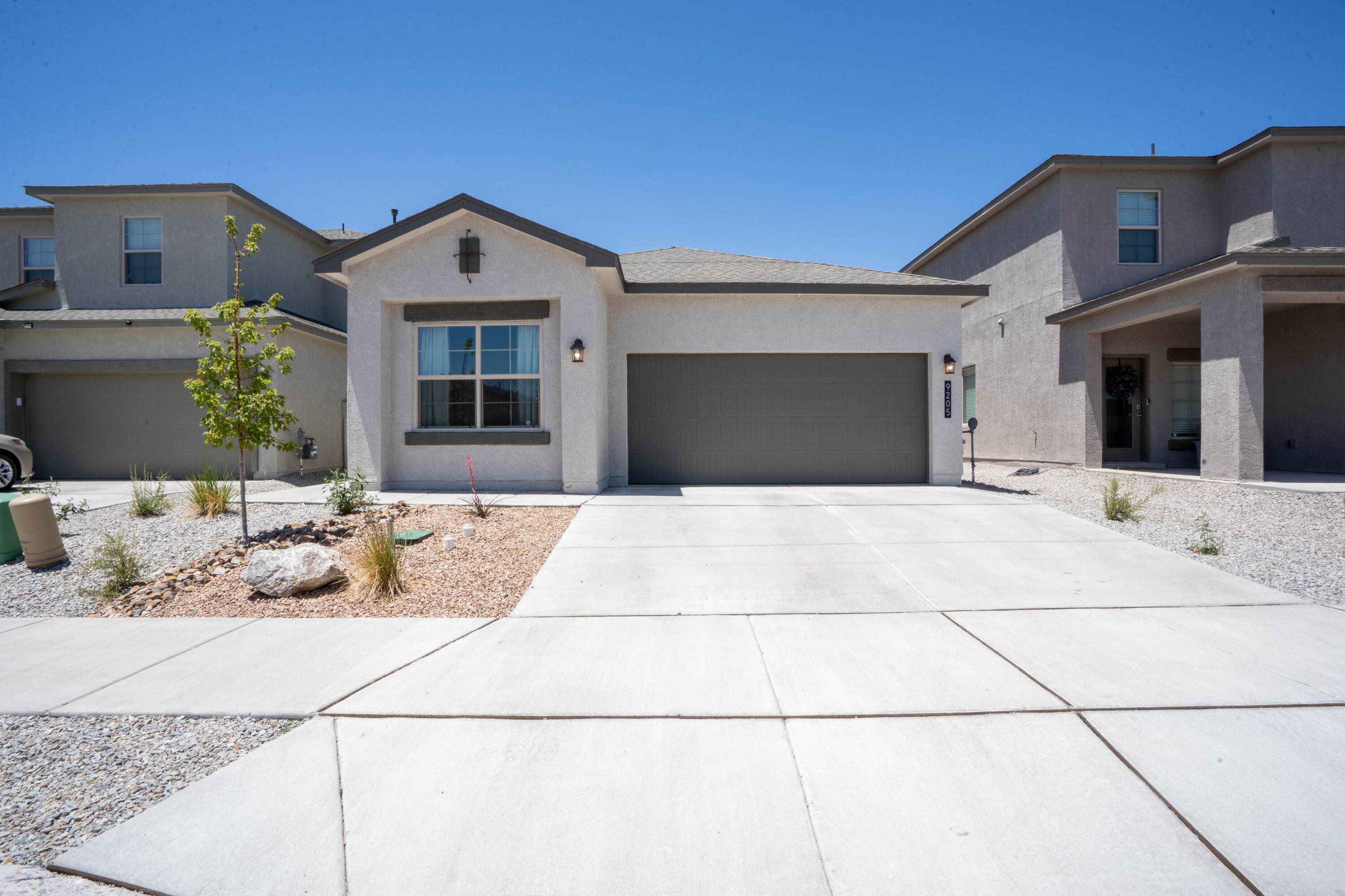 9205 Sidreaux Loop NW - Main Image