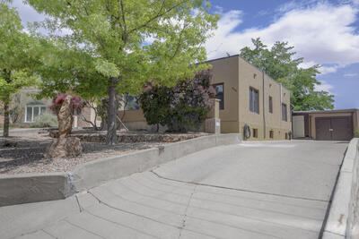 428 SYCAMORE Street NE, Albuquerque 