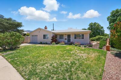 9722 APACHE Avenue NE, Albuquerque