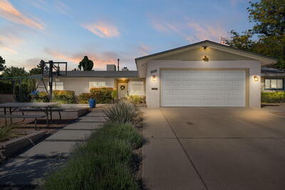 5111 SUNNINGDALE Avenue NE, Albuquerque