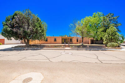 3210 ROMA Avenue NE, Albuquerque