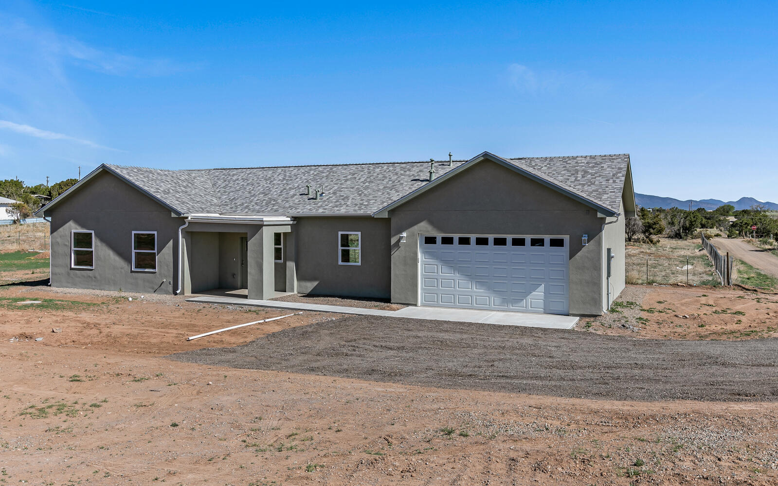 6 ROMANO RAY Court - Main Image