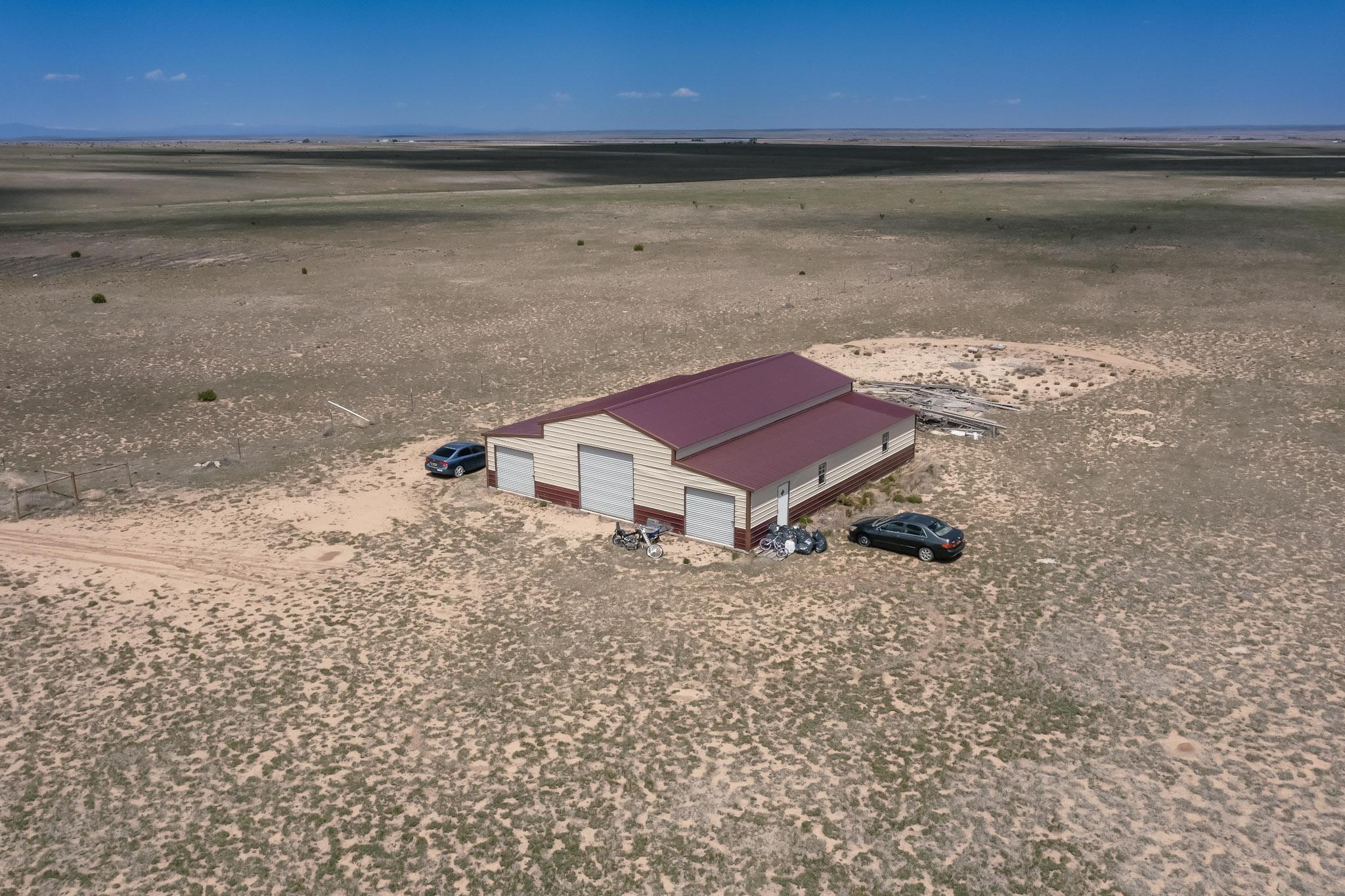 315 E VENUS Road - Main Image