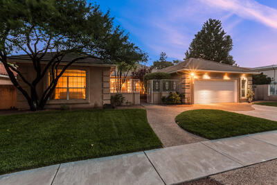 5825 MIMOSA Place NE, Albuquerque