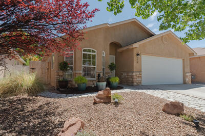 6408 AMBERSIDE Road NW, Albuquerque 